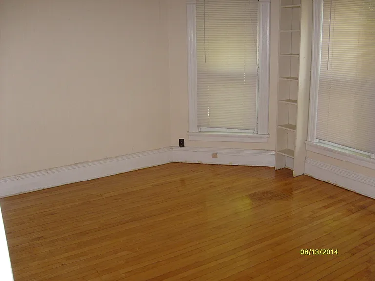 1005 Grant St — Photo 18