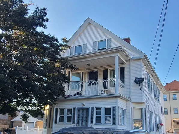 87 Whitman St, New Bedford, MA 02745