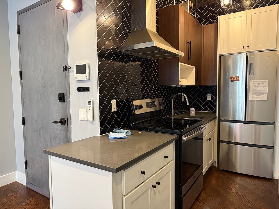 1st image of 35 Claver Pl APT 1G