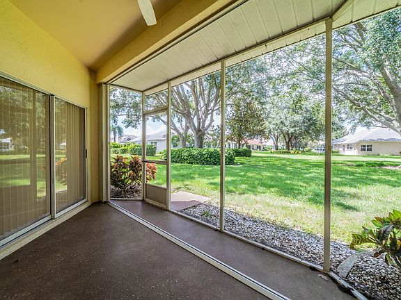 2nd image of 2319 Mooney Pl