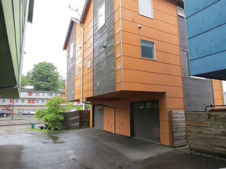 5036 Martin Luther King Jr Way S #B — Photo 1