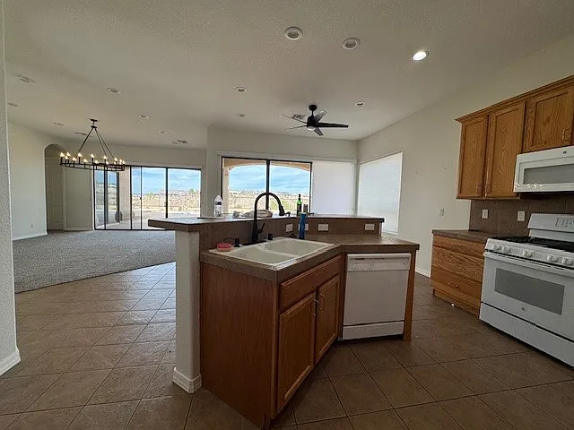 2879 Fort Mojave Dr — Photo 15