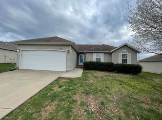 4052 W Linwood St, Springfield, MO 65807