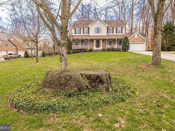 2nd image of 1000 Diamond Oaks Ct