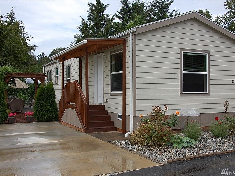 1st image of 1121 244th St SW Unit 25