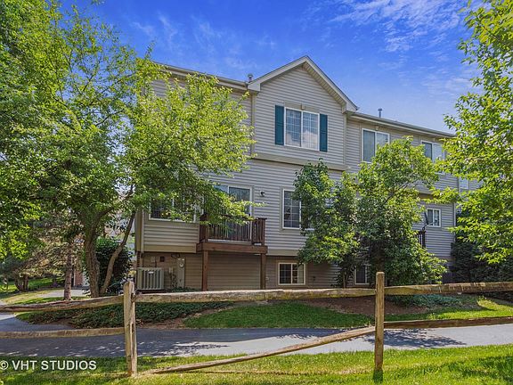 4th image of 188 Monarch Dr