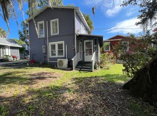 905 Lake Emerald Dr, Orlando, FL 32806