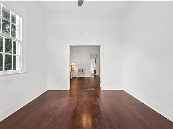 4th image of 814 Gallier St