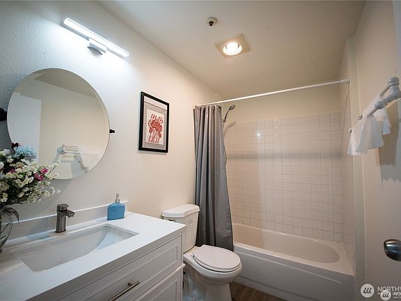 5th image of 7453 133rd Avenue SE #M305
