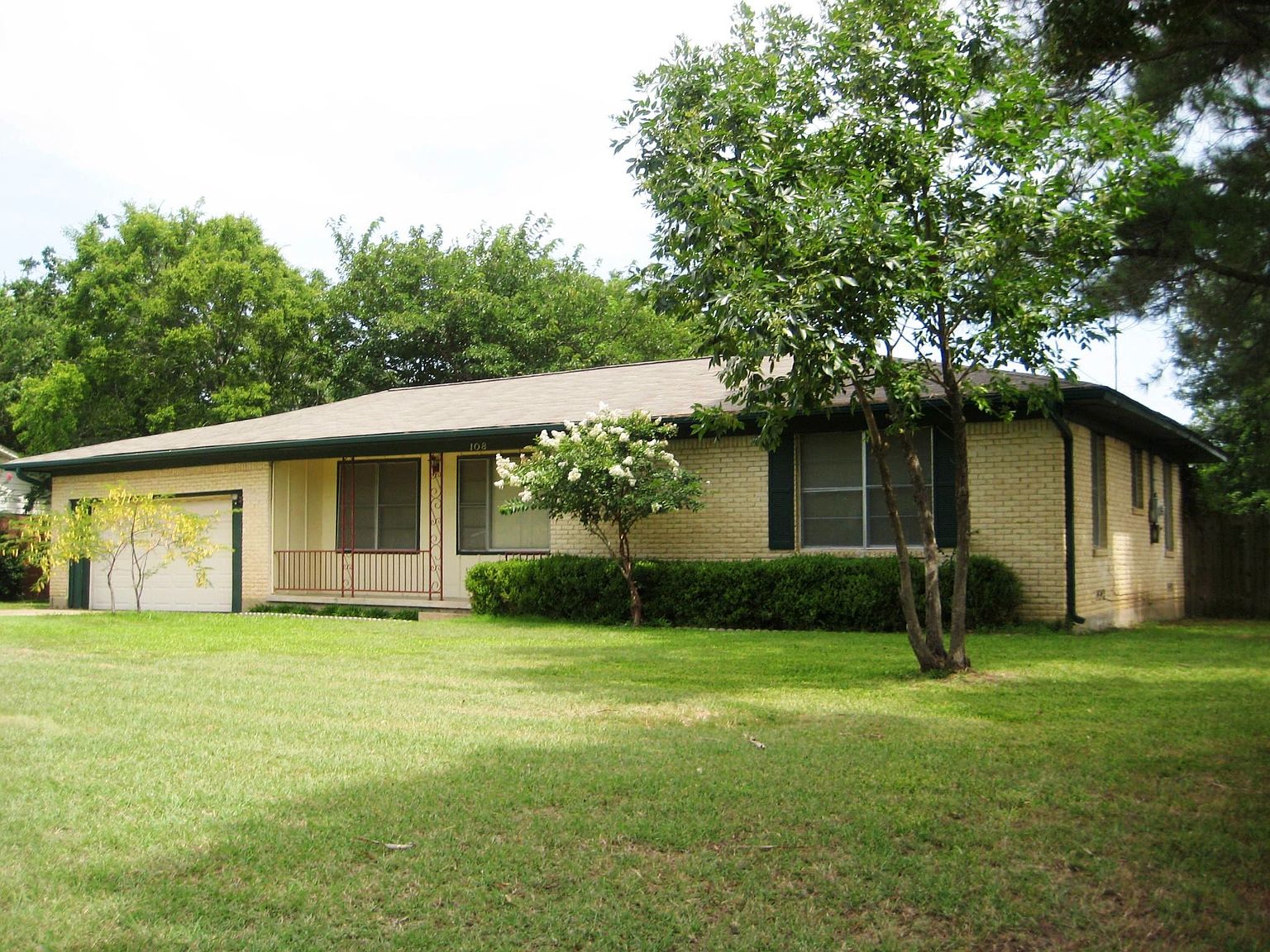 108 Gateway St, Wills Point, TX 75169 | Zillow