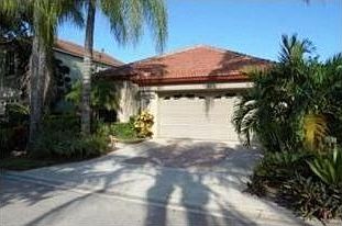 2nd image of 4101 Dakota Pl
