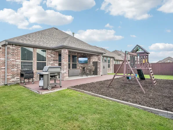1805 Huntsman Way, Heathridge, TX 75126