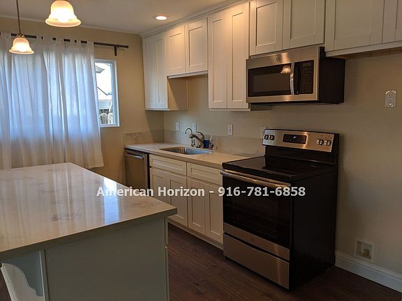 5th image of 2202 Bradshaw Ave