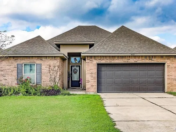 453 Christopher Dr, Houma, LA 70364