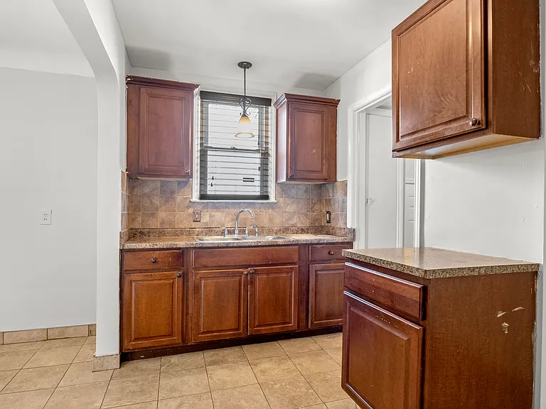 4645 Rosalie St — Photo 15
