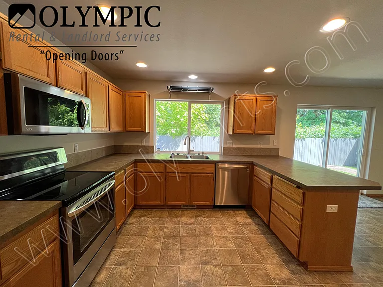 6702 Kirsop Village Dr SW — Photo 5