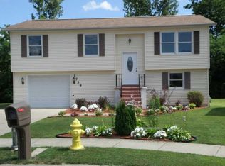 1739 Perennial Way, Erie, PA 16510
