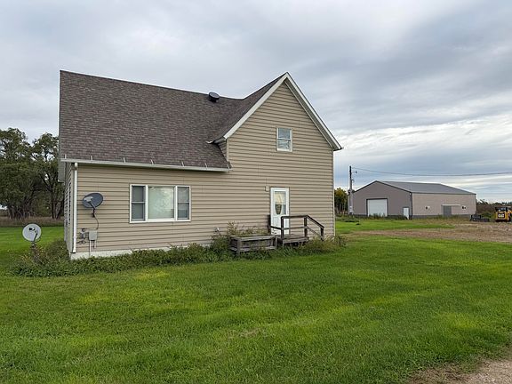 3rd image of 21714 392nd Ave