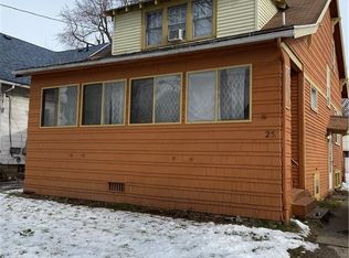 251 Sumner Pl, Buffalo, NY 14211
