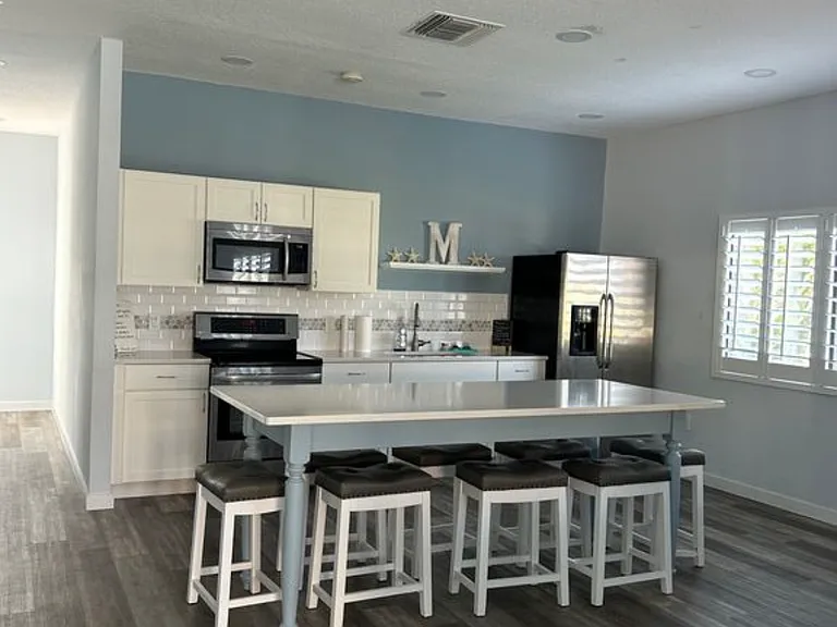 14750 Beach Blvd #4 — Photo 12