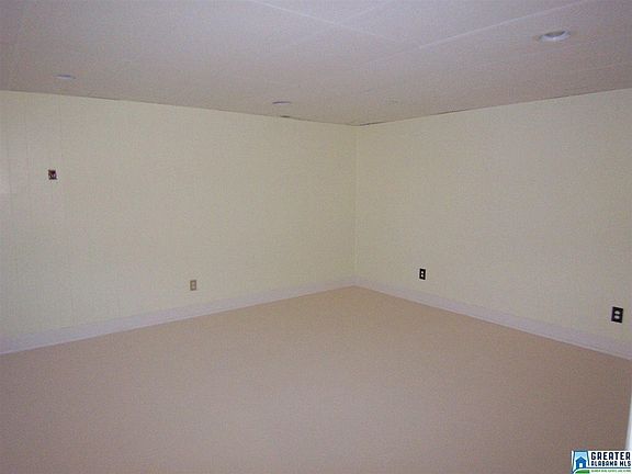 5th image of 103 Dawns Way