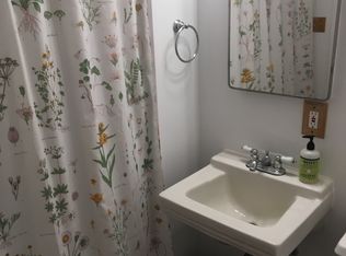11904 NE Siskiyou St, Portland, OR 97220