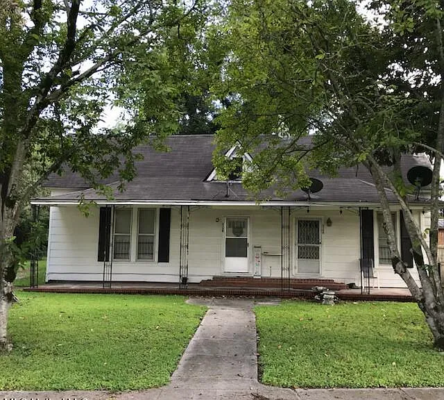 312 Hopson St — Photo 1