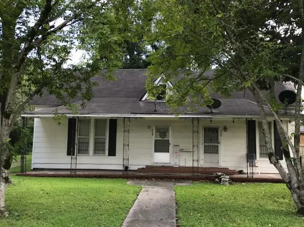 312 Hopson St, Lyon, MS 38645