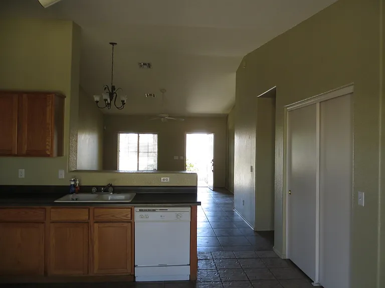 9314 W Runion Dr — Photo 6