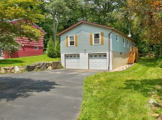 5 Hibernia Rd, Rockaway, NJ 07866