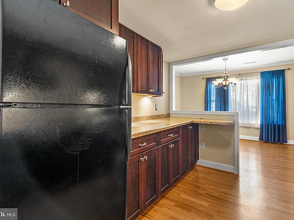 5th image of 3205 Ruby Dr