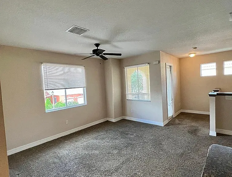 49 SE Sedona Cir #202 — Photo 11