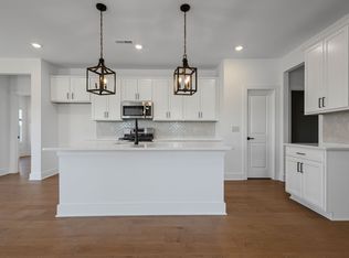 233 Sugar Maple Trl, Lenoir City, TN 37771