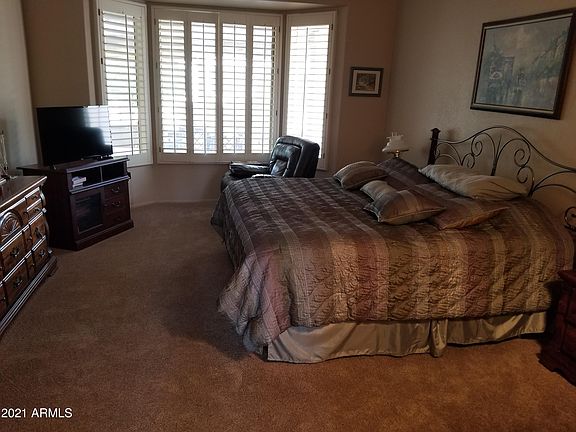 3rd image of 20052 N Hearthstone Dr