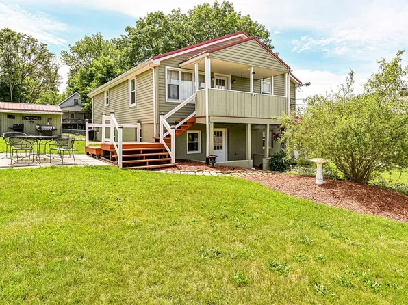 504 Highland Ave, Jeannette, PA 15644