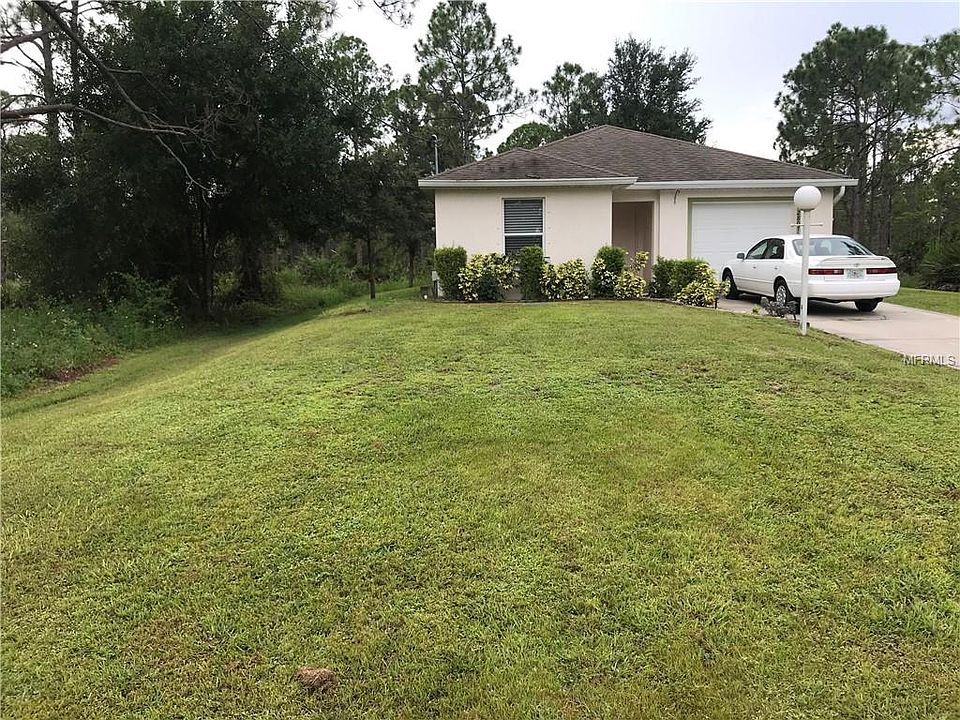 1st image of 28071 Crestwood Dr