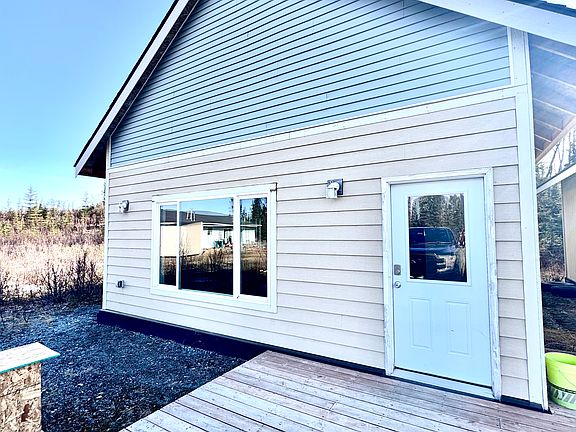4th image of 46686 Woodwill Dr #1