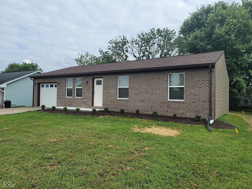 2nd image of 1305 Ash Ct