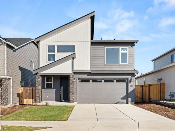 145 Valemont Dr #38, Eagle Point, OR 97524