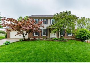 13695 River Valley Ct, Chesterfield, MO 63017
