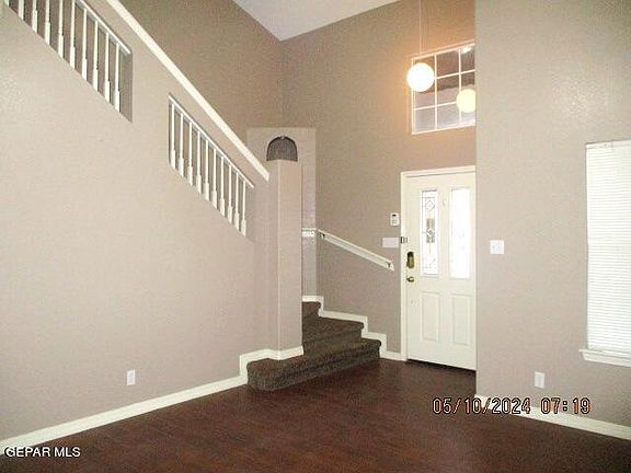 4th image of 1305 Rose Bud Ln