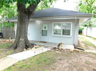 2826 SE Wisconsin Ave, Topeka, KS 66605