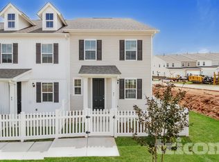 47 Red Bank Rd, Simpsonville, SC 29681