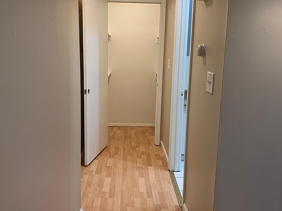 5th image of 214 Pershing Dr #214