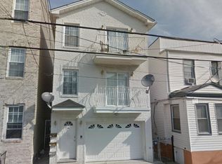 208 South St, Jersey City, NJ 07307
