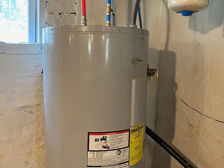 New water heater-notice the PEX plumbing!