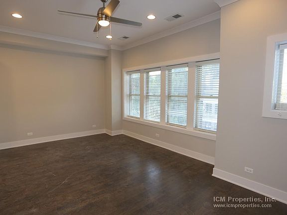 3rd image of 2616 N Rockwell St #4N