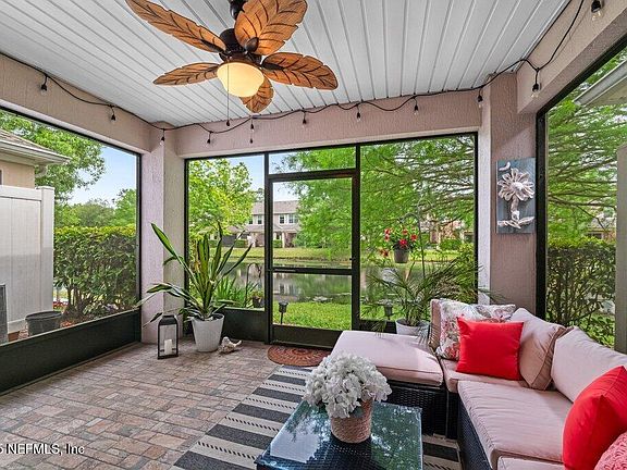 3rd image of 5960 PAVILION Drive
