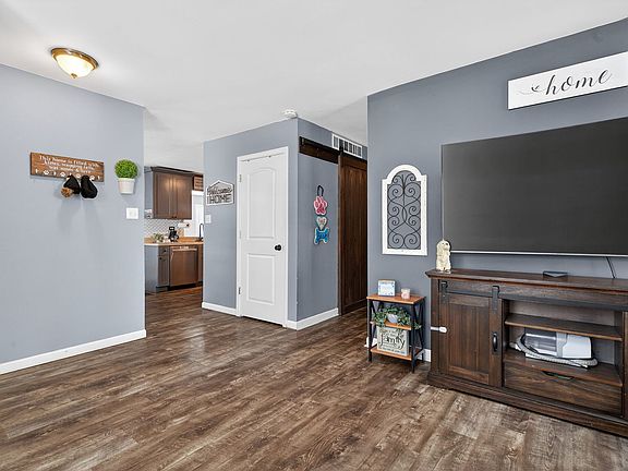 5th image of 20618 S Driftwood Dr