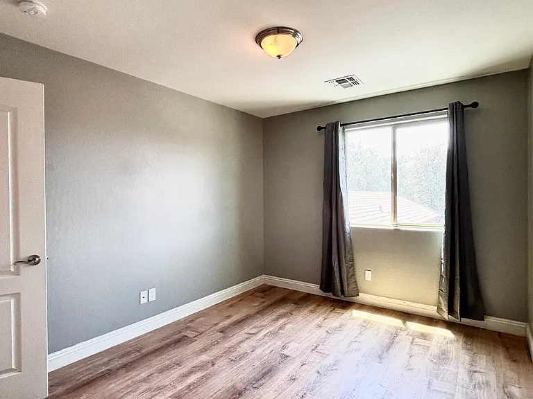 3279 E Jasper Dr — Photo 28